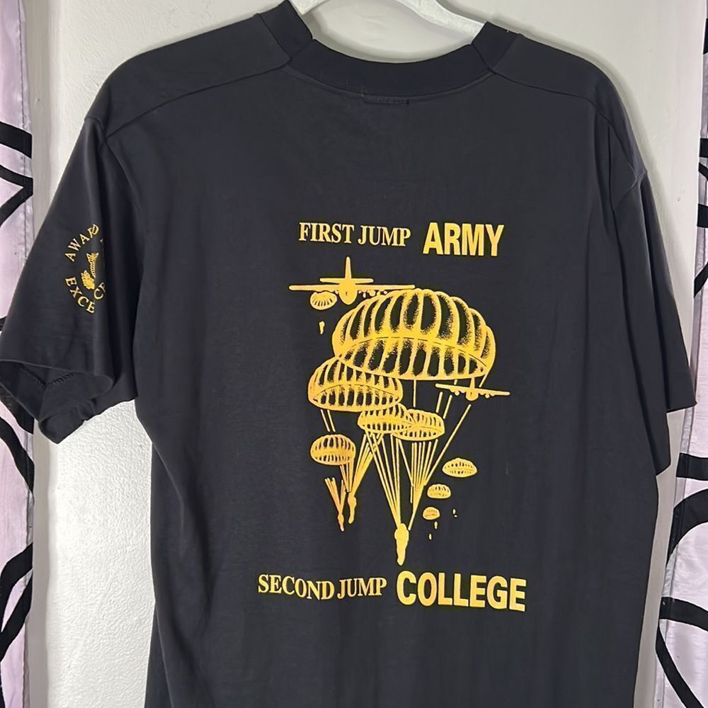US Army jump college black and gold short sleeve shirt new size large - Picture 8 of 10